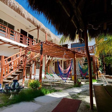 Golden Paradise Town Hotel Isla Holbox Kültér fotó