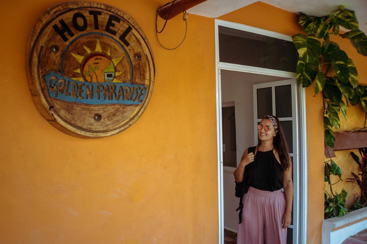 Golden Paradise Town Hotel Isla Holbox Kültér fotó