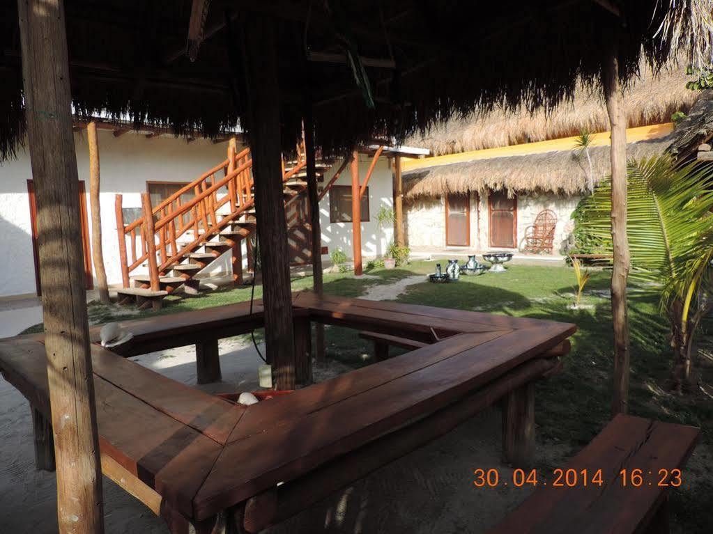 Golden Paradise Town Hotel Isla Holbox Kültér fotó