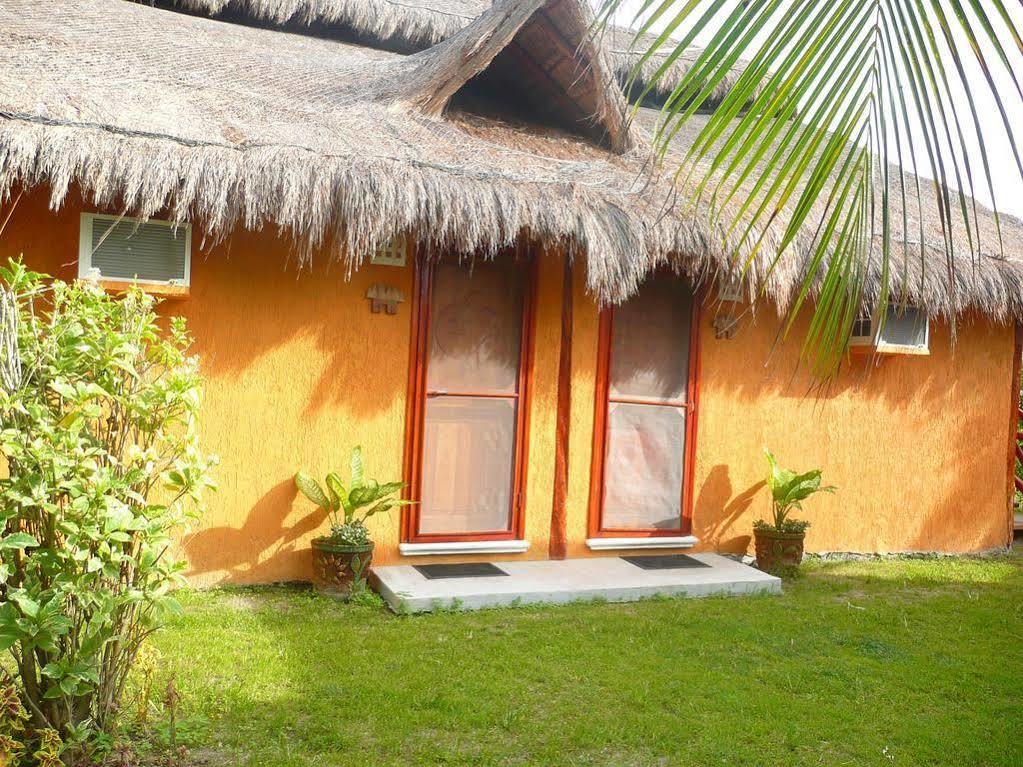Golden Paradise Town Hotel Isla Holbox Kültér fotó
