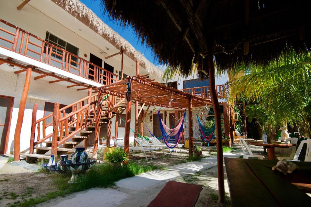 Golden Paradise Town Hotel Isla Holbox Kültér fotó